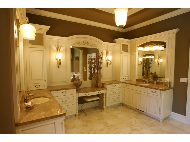 Ranch House Plan Master Bathroom Photo 01 - Fairpark Luxury Ranch Home 051D-0883 - Search House Plans and More