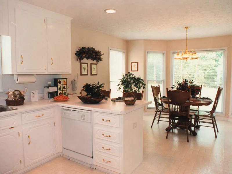 Georgian House Plan Kitchen Photo 02 - Westbriar Traditional Home 053D-0020 - Shop House Plans and More