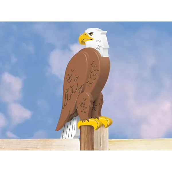 Big 3D eagle looks great when perched on a post or fence