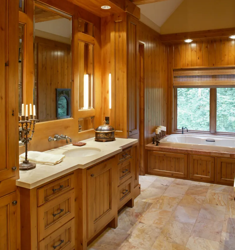 Vacation House Plan Master Bathroom Photo 02 - Cliffwood Trail Lodge Home 011S-0001 - Search House Plans and More