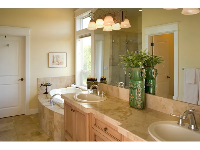 Luxury House Plan Master Bathroom Photo 03 - Ashwood Park Luxury Home 011S-0013 - Search House Plans and More