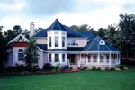 Victorian Home With Panoramic Porch