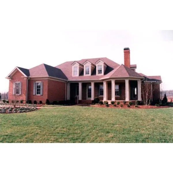 Luxury House Plan Front of Home - Overlook Traditional Home 019S-0021 | House Plans and More