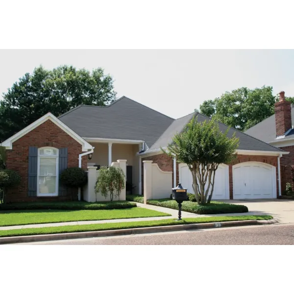 Hip Roof And Courtyard Decorate Exterior