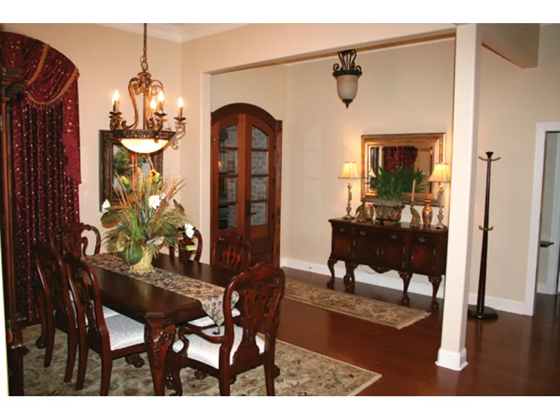 Traditional House Plan Dining Room Photo 01 - Southern Style Home | One-Story House with Photos