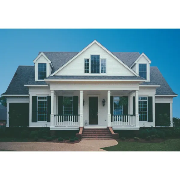 Home With Graceful And Functional Front Porch