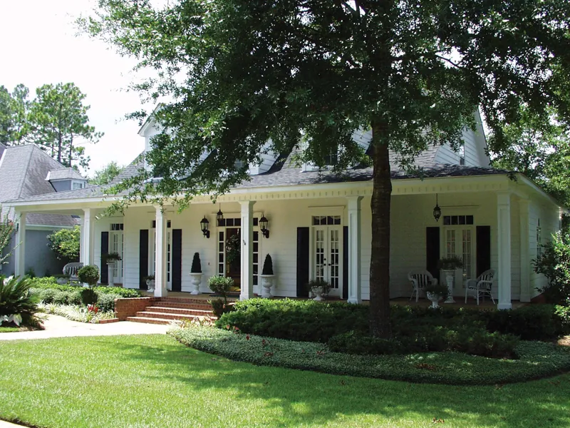 Southern Acadian Home With Wide Front Porch 