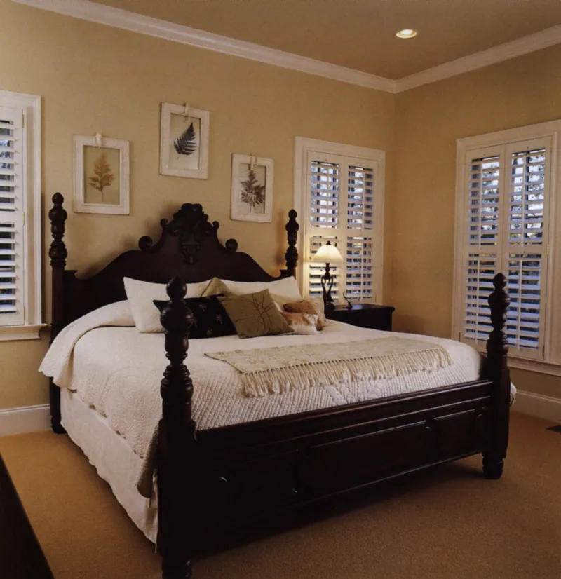 Lowcountry House Plan Master Bedroom Photo 02 - Heritage Manor Southern Home 024S-0001 - Search House Plans and More