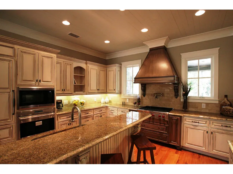 Kitchen Photo 03 - Dianne Hill Lowcountry Home 024S-0029 - Search House Plans and More