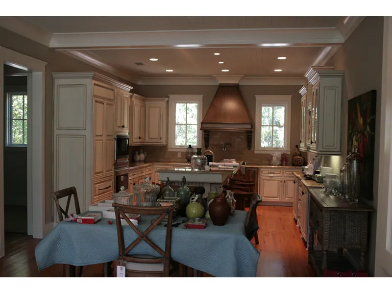 Kitchen Photo 06 - Dianne Hill Lowcountry Home 024S-0029 - Search House Plans and More