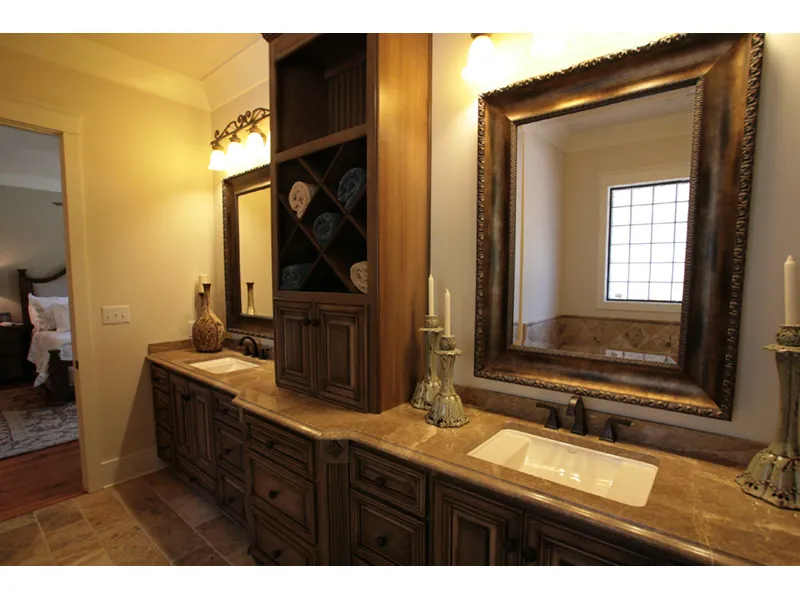 Master Bathroom Photo 03 - Dianne Hill Lowcountry Home 024S-0029 - Search House Plans and More
