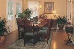 pleasant and comfortable dining room 