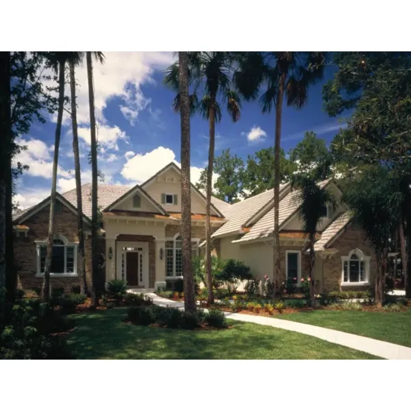 Home With Mix Of Stone And Stucco On Exterior