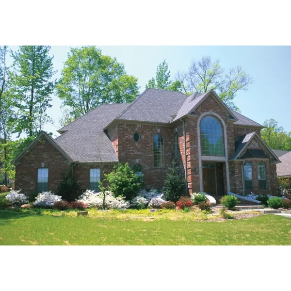 Home With Lovely Arched Window Entry