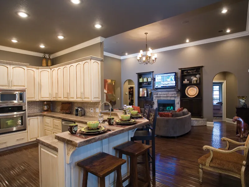 Traditional House Plan Kitchen Photo 03 - Luxury One-Story House | Traditional Ranch House