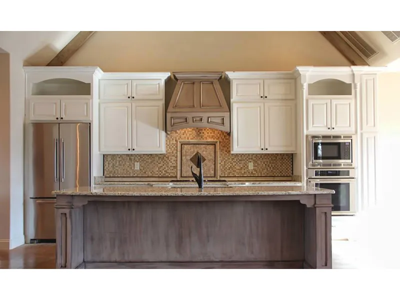 Traditional House Plan Kitchen Photo 03 - Leighton Hollow Luxury Home 055D-1007 - Shop House Plans and More