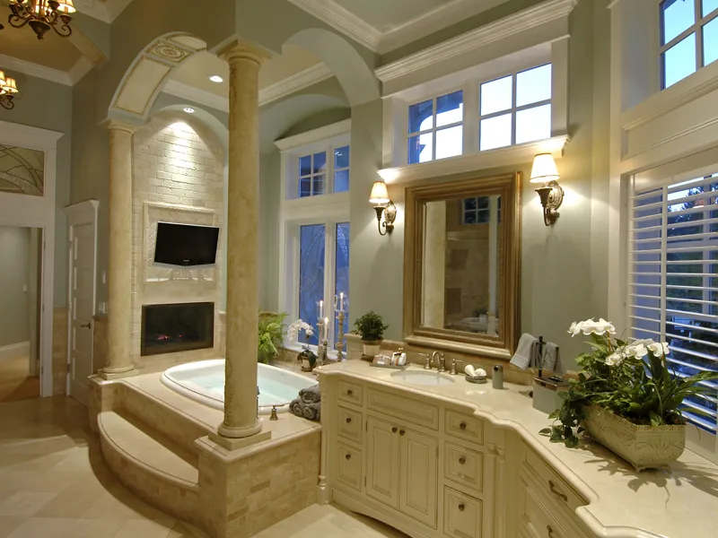 Traditional House Plan Master Bathroom Photo 01 - Horton Manor Luxury Home 071S-0001 - Search House Plans and More