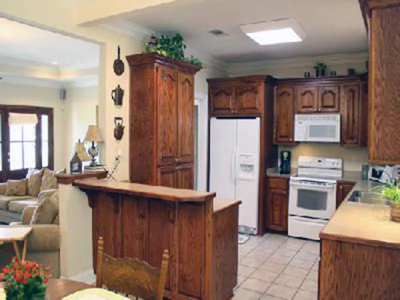 Traditional House Plan Kitchen Photo 02 - Fordham Luxury Home 077D-0052 - Search House Plans and More