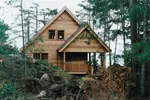 Rustic Log Cabin Design With Mountainous Style