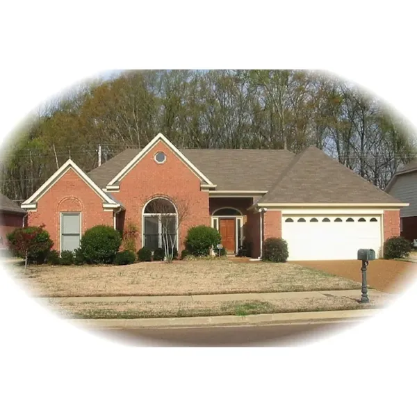 Arched Windows Add Style To This Ranch