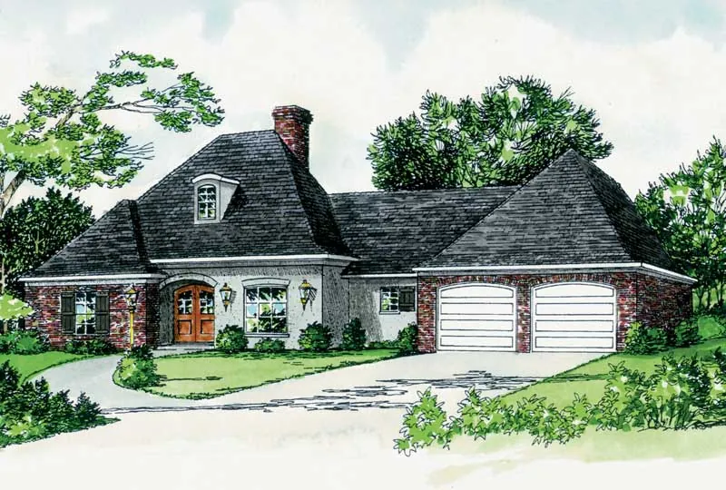 Traditional Country Home With Arched Front Entry