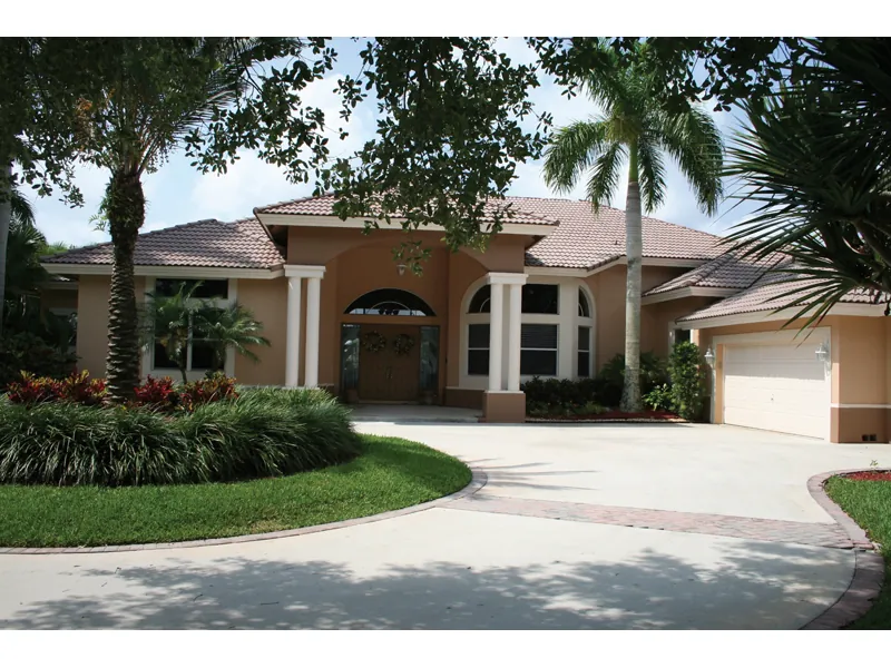 Stucco Floridian Style Home