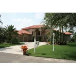 Stucco Home Has Sunny Southwestern Style 