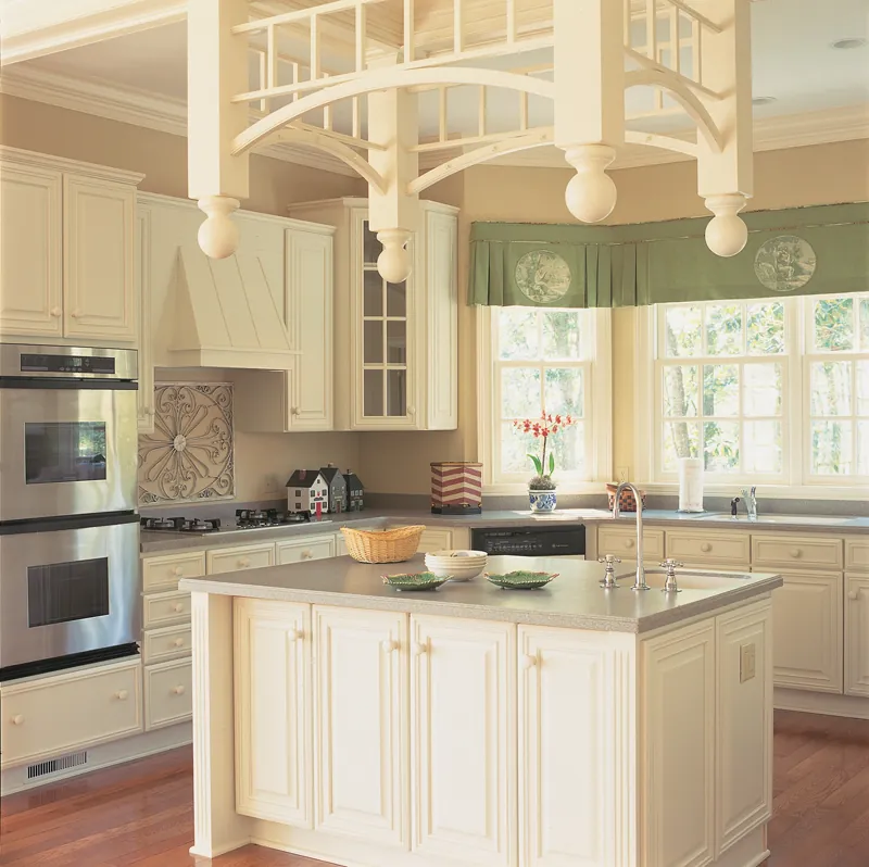 Colonial House Plan Kitchen Photo 01 - Chantelle Southern Home 128D-0001 - Search House Plans and More