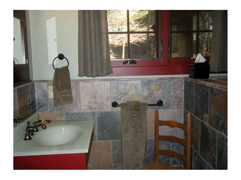 Country House Plan Bathroom Photo 03 - Sheridan Hill Rustic Log Home 163D-0011 - Shop House Plans and More