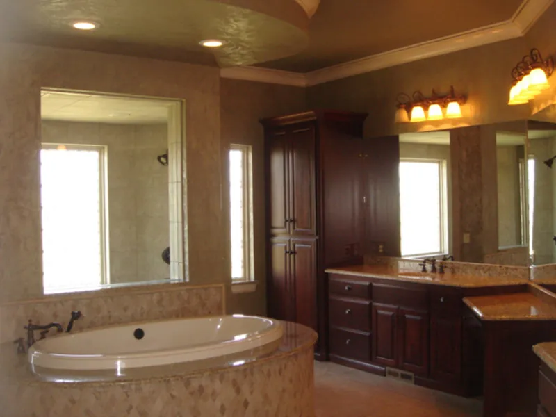 European House Plan Master Bathroom Photo 01 - 164D-0022 - Shop House Plans and More